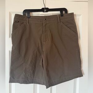 Men’s Kuhl Shorts 38